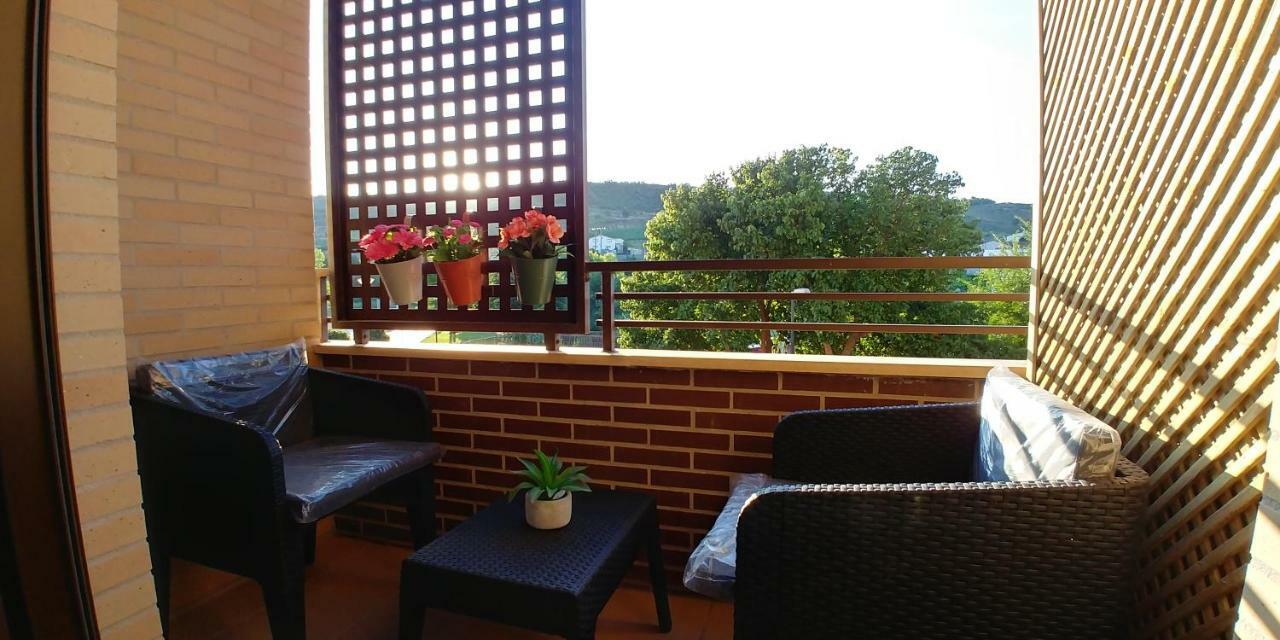 Apartamento Entrevinas En El Corazon De La Rioja Фуэнмайор Экстерьер фото